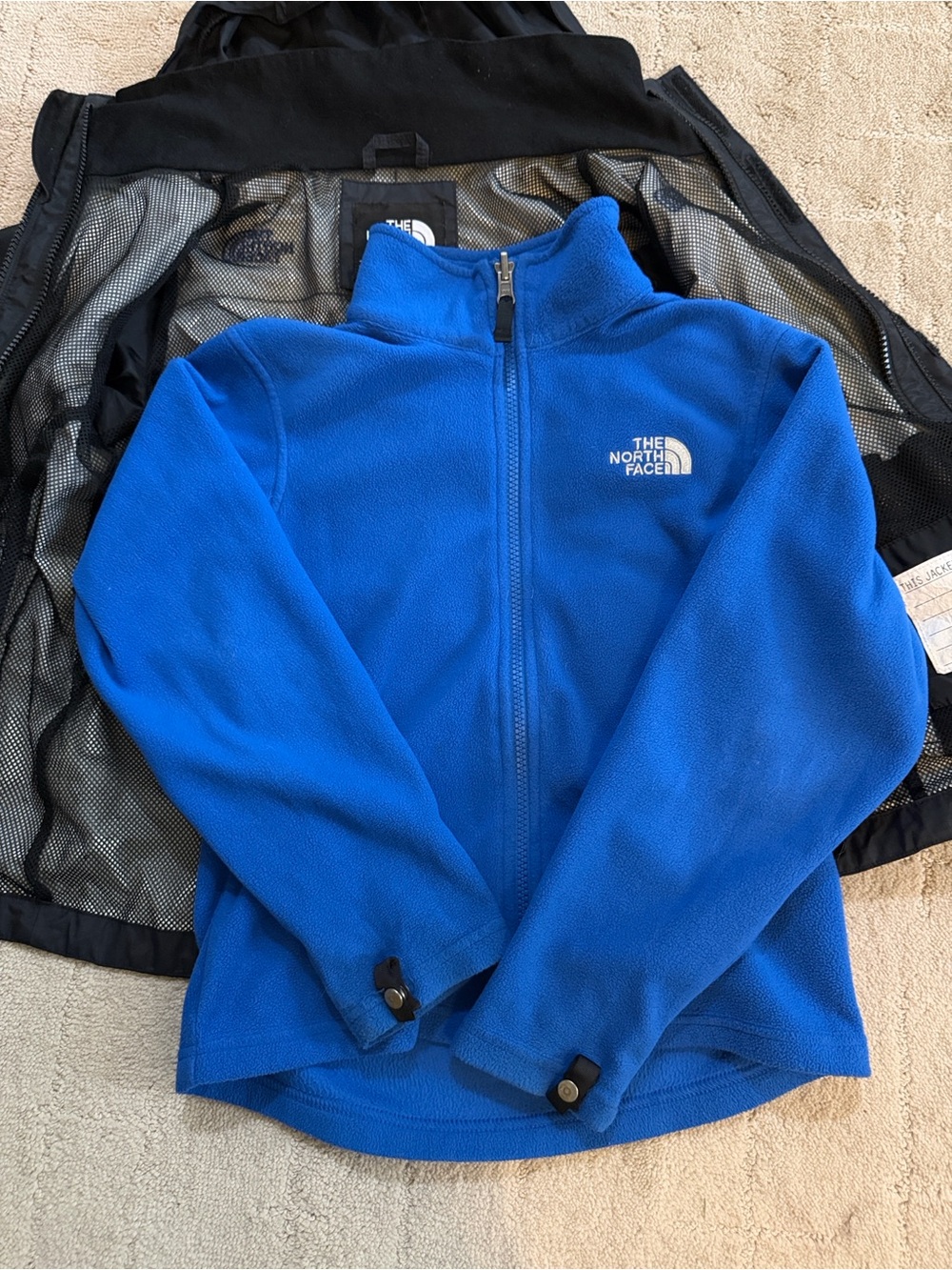 The North Face Triclimate 3-in-1
system. Boys size small - Picture 6 of 7